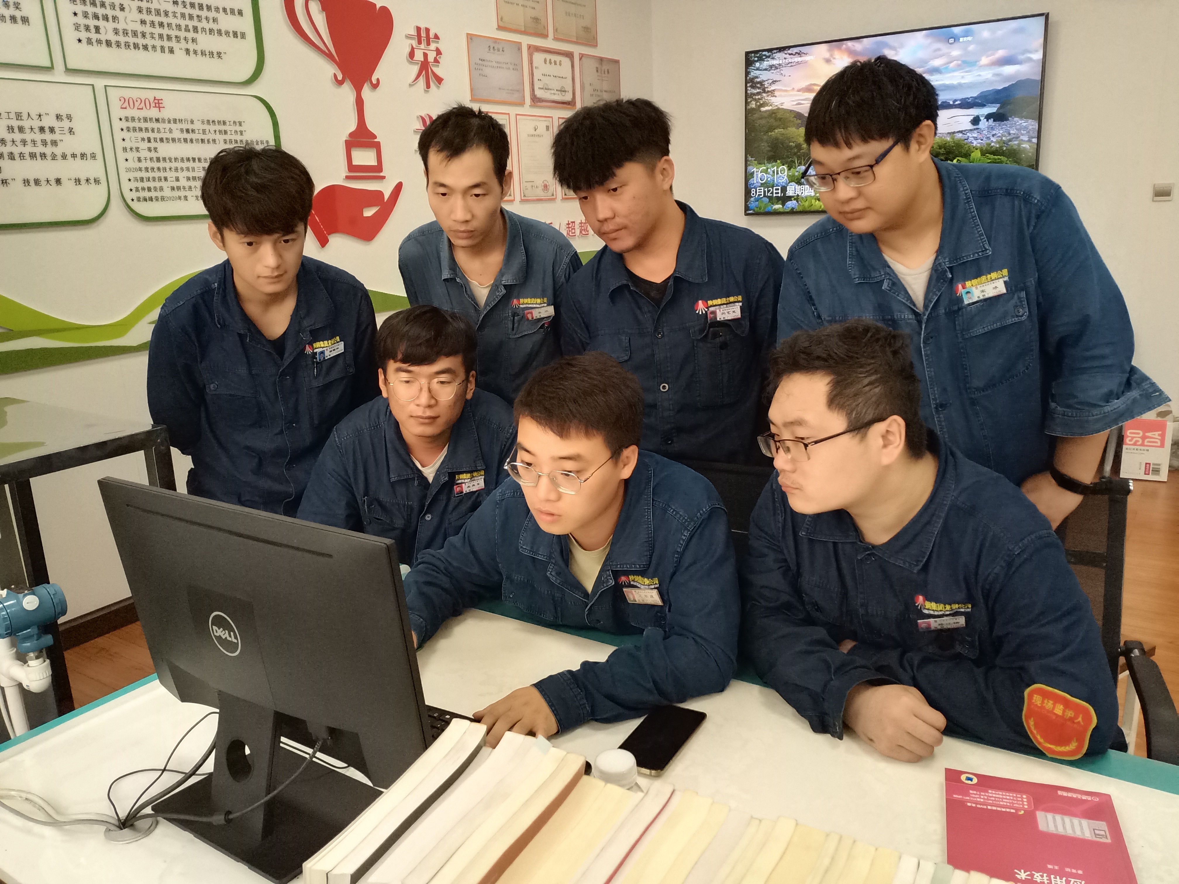 聚力“五項工程” 培養卓越人才