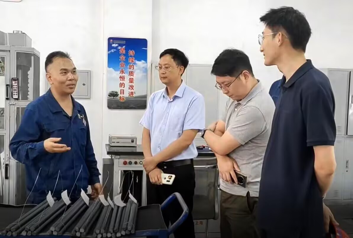 精益求精樹質(zhì)檢權(quán)威 追求卓越讓顧客滿意 ——記全國質(zhì)量信得過班組建設(shè)水平“五星級(jí)”班組檢驗(yàn)計(jì)量中心產(chǎn)品質(zhì)量檢驗(yàn)班