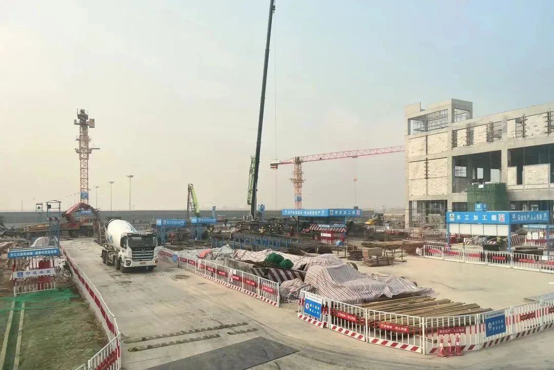 這個“超級航站樓”今日啟用！“禹龍”架起“空中絲綢之路”