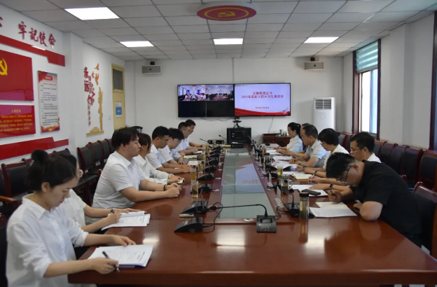 三維模式鍛造高素質(zhì)青年人才隊伍