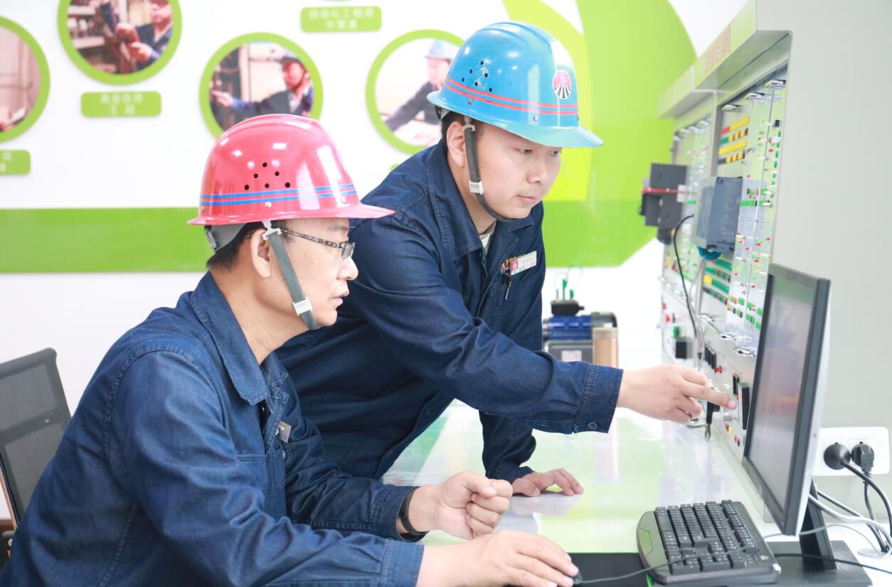 人才驅(qū)動(dòng)，激活企業(yè)發(fā)展第一動(dòng)力